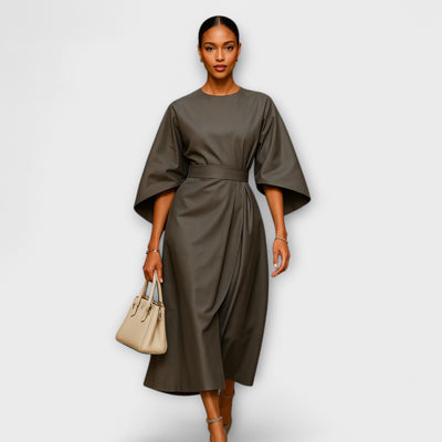 SARA – Elegant Dress with Sleeves