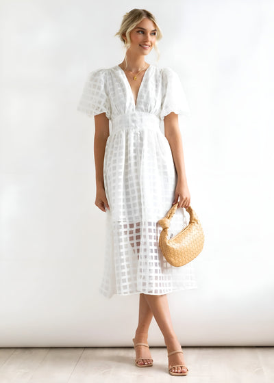 Ella™ | Maxi Dress with Elegant Graphic Print