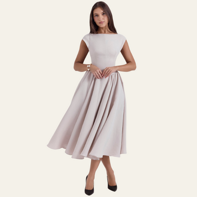 Iva™ | Elegant Dress with Open Back