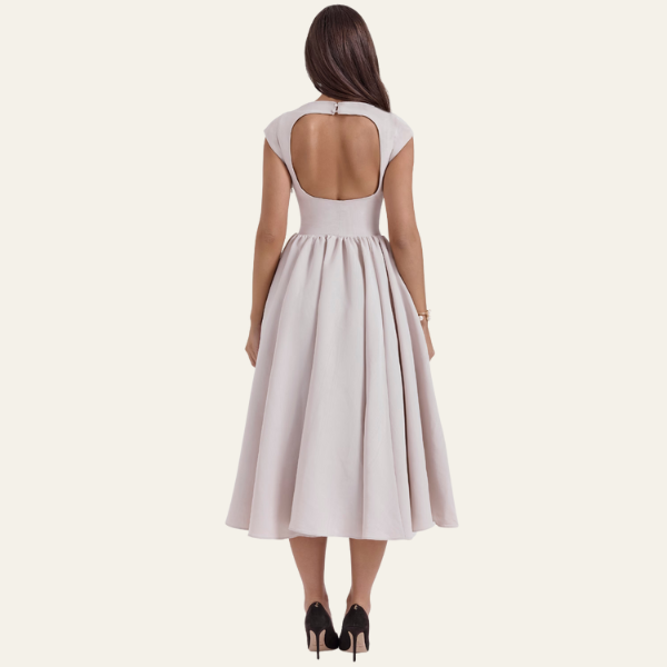 Iva™ | Elegant Dress with Open Back