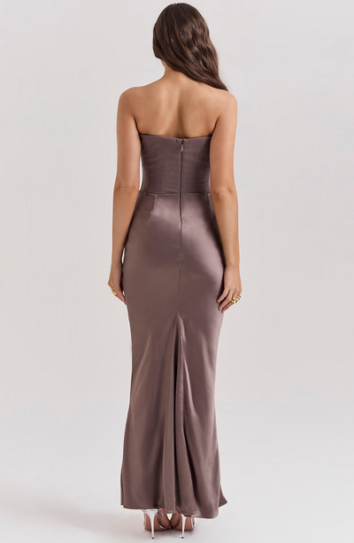Hera™ | Elegant Strapless Party Dress in Solid Color