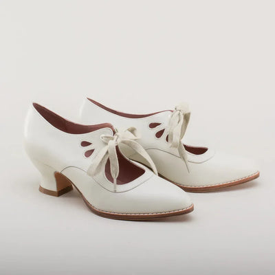 VALENTINA – Lace-Up High Heels